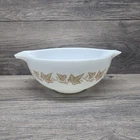 Vintage Pyrex 1 Mixing Nesting Bowl 443 2 1/2 Quart Sandalwood Ivy Leaves