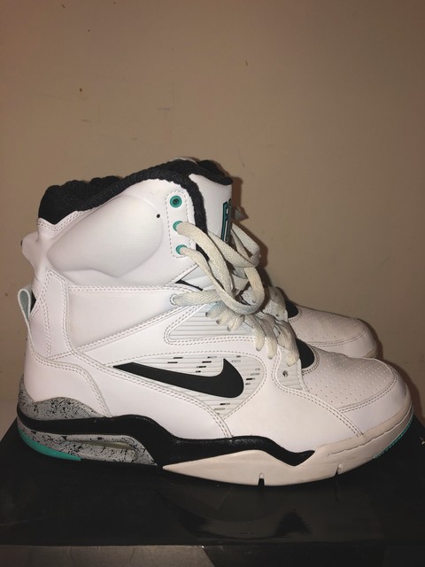 nike air command force hyper jade