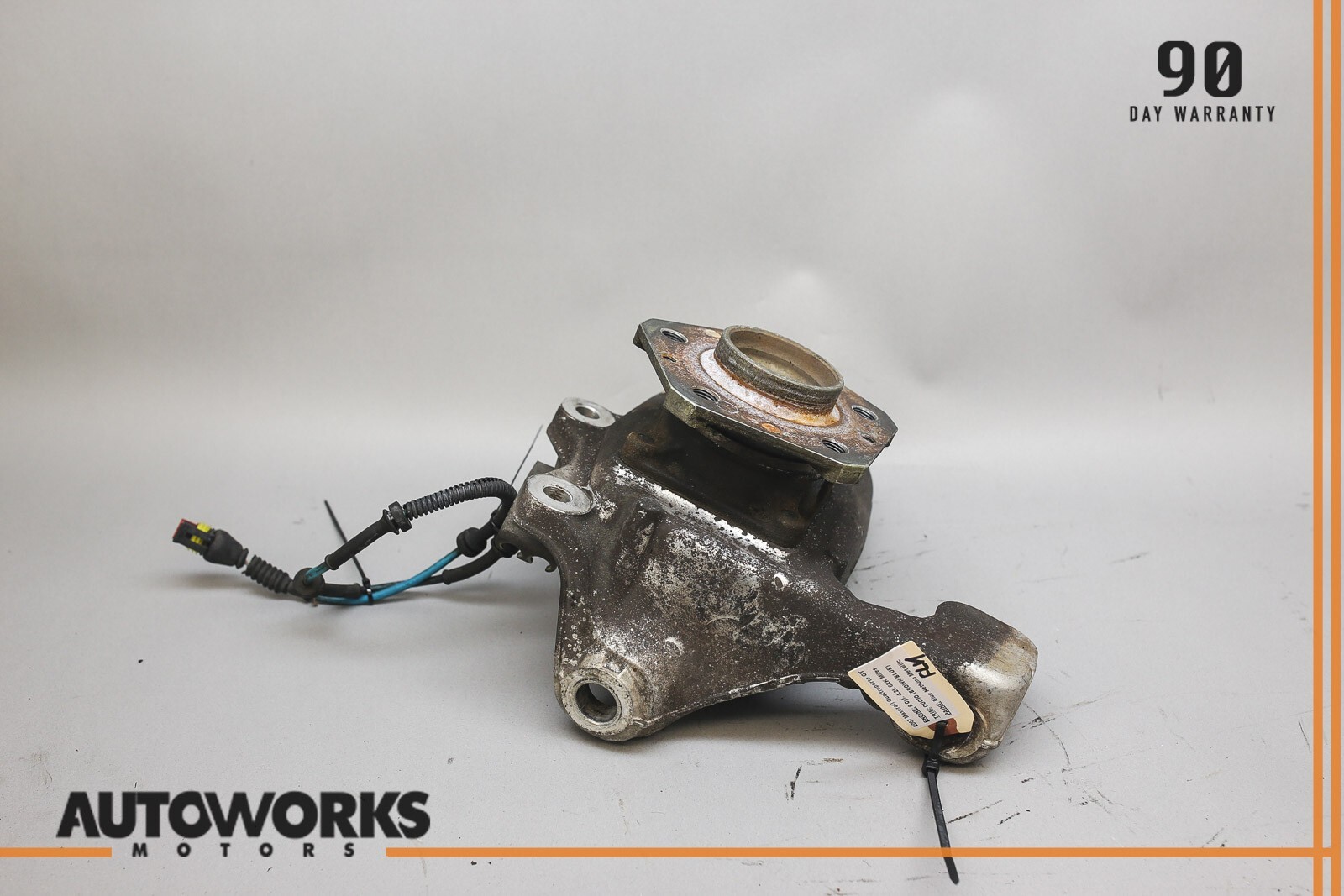 03-08 Maserati Quattroporte M139 Front Left Spindle Knuckle Carrier w/ Hub OEM