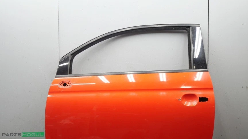 Panel de carcasa de puerta delantera izquierda Fiat 500 2012-2017 68070267AD OEM Foto 2 de 4