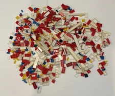1950-60's American Plastic Bricks ELGO/HALSAM  Assorted 600 pieces blocks/window