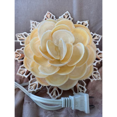 Vintage Natural Seashell flower Lamp Night Light Shell 6.5” retro nautical Mcm - Picture 5 of 14