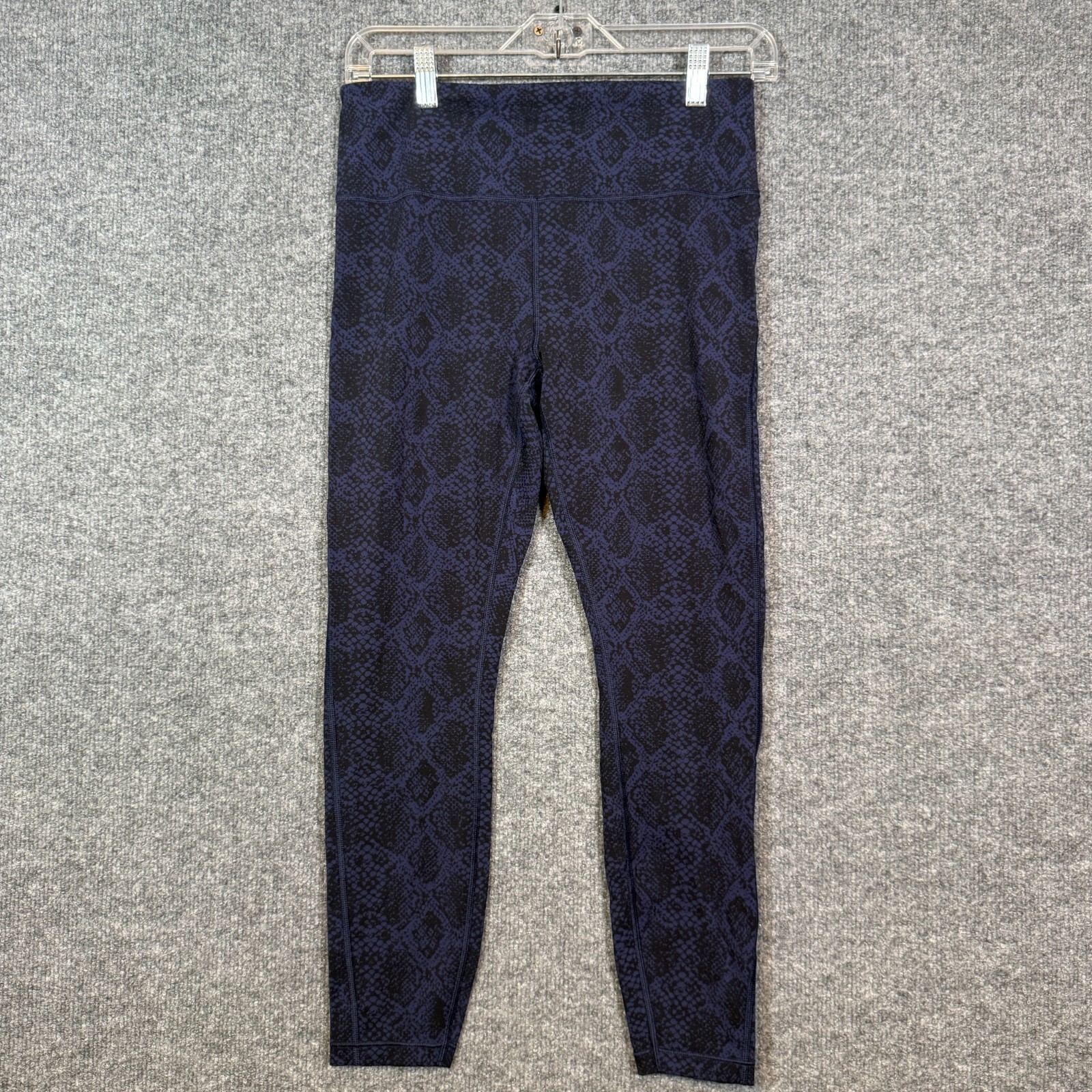Athleta Leggings Womens Small Blue Print Ultimate 7/8 Tight Athleisure Casual