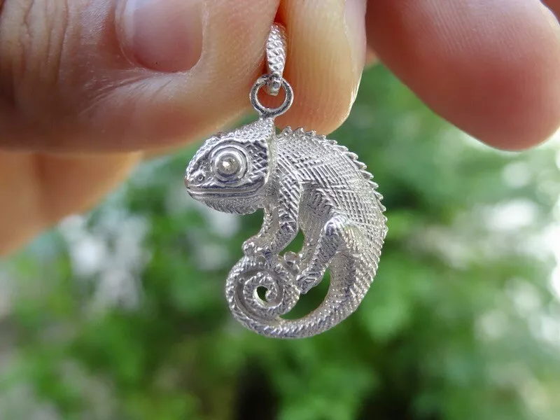 Chameleon Sterling Silver 925 Lizard Pendant Cubic Zirconia Gem