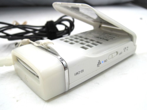 Sharp Plasmacluster Portable Air Ionizer Purifier IG-CM1 White Portable - Picture 3 of 4