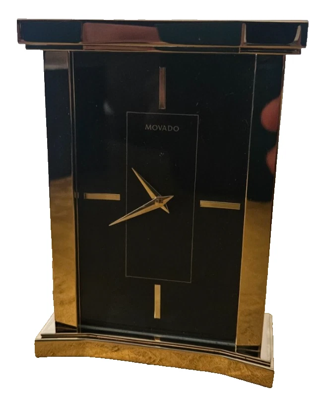 MESA DE ESCRITORIO CUADRADA TRADICIONAL oro Movado vintage o RELOJ carro ABRIGO Foto 2 de 4