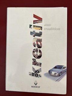 100 Jahre Renault Pressemappe 1998 Fotos: Erste Werkstatt R 16 Formel 1 etc.