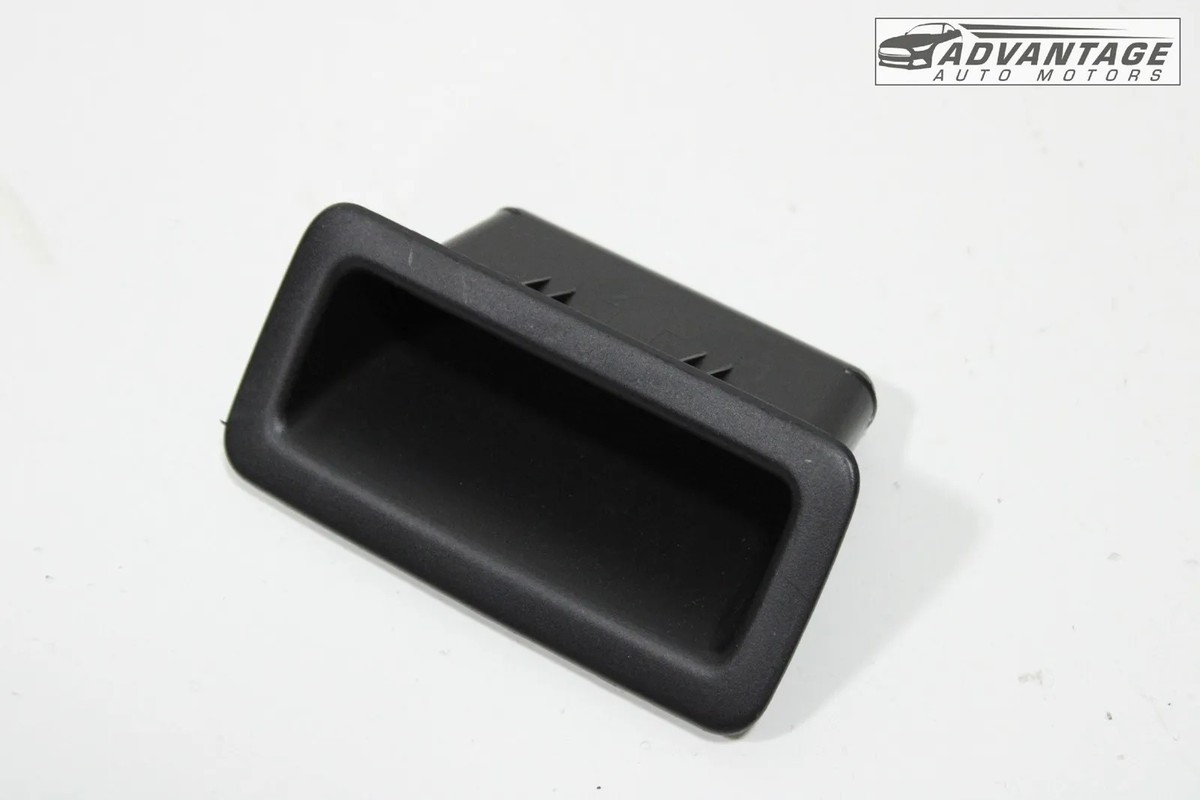 2020-2024 MAZDA CX-30 TAILGATE LIFTGATE BACK DOOR PULL HANDLE CUP