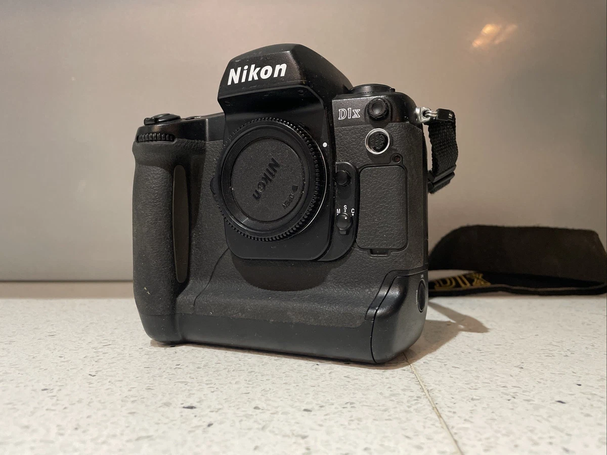 Nikon D1X Digital SLR Cameras 5-6.9 MP Maximum Resolution for sale