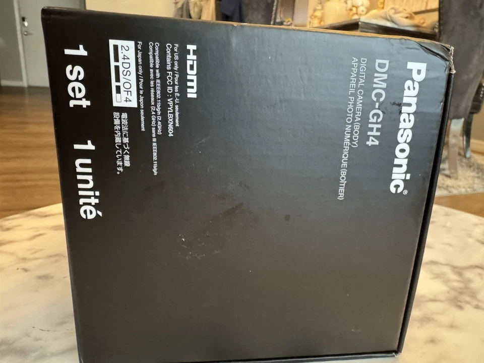 松下 Lumix G DMC-GH4 1600 万像素 4K 微型四分之三无反光镜相机机身 — 第 4/4 张图片