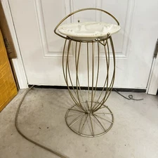 Vintage MCM Mid Century Ceramic Ashtray Stand Atomic Gold Metal Beard Mfg Co