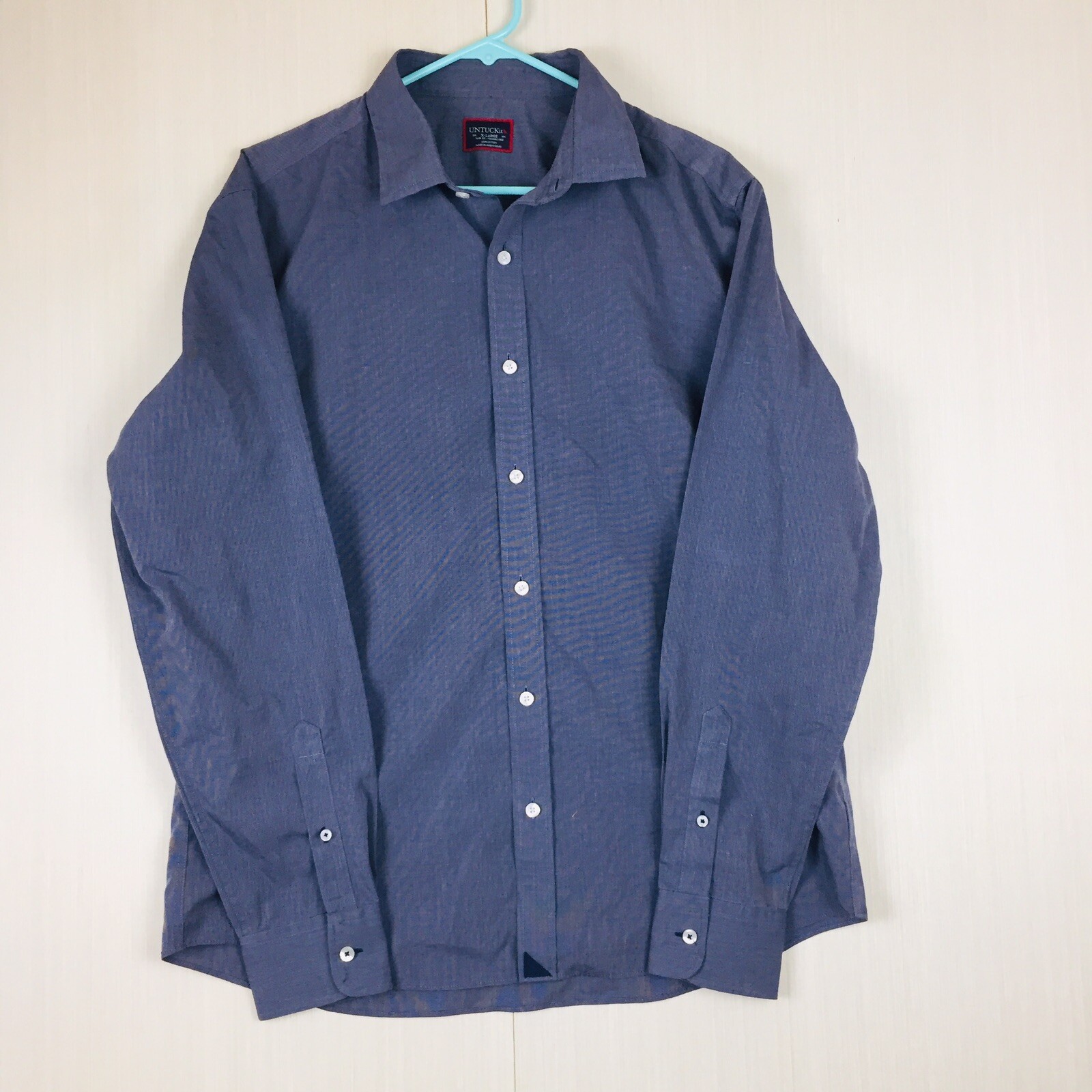 UNTUCKit Men Gray Solid Button Up Long Sleeve Shi… - image 1