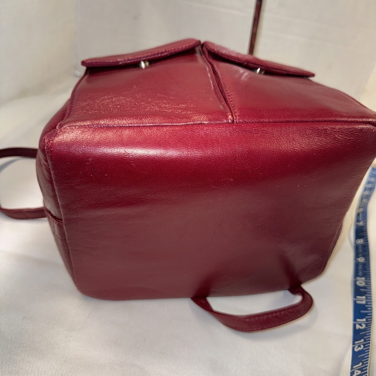 Wilsons Leather Pelle Studio Red Pebbled Leather Backpack Square 103419 SIZE: one size PRICE: $45 BRAND / ITEM NAME: Pelle Studio x  main image 2