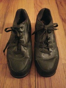 وارد فوضوي ينحني new balance 571 black 