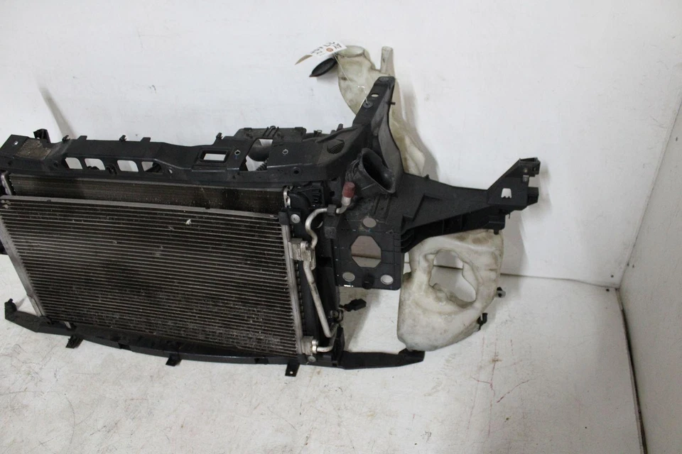 Soporte de radiador completo MINI COOPER 2011-2015 RUEDA/CON/ECM/WWB/CRBBase Foto 2 de 4