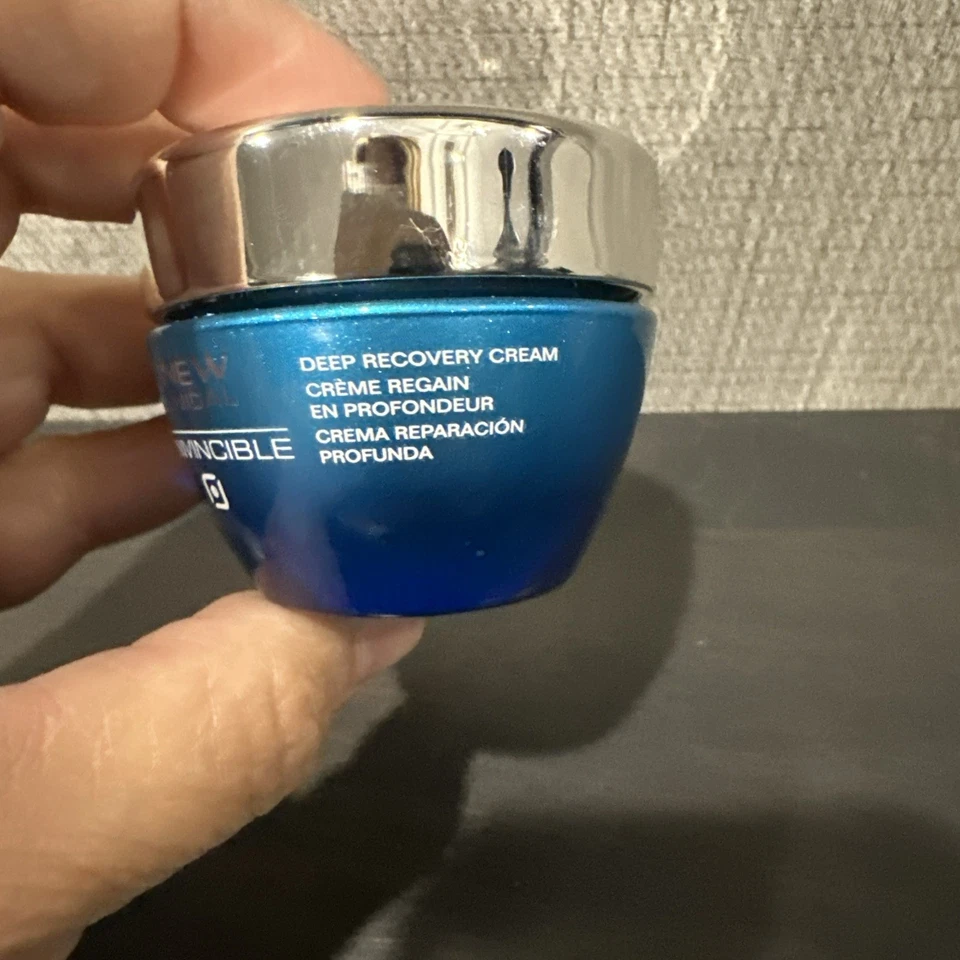 AVON Anew Clinical SKINVINCIBLE Recovery Face Cream-Old Stock - Image 2 of 4