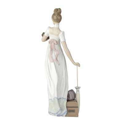 Lladro Elegant Youth Collection Traveling Companions Figurine