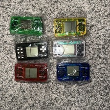 Mini Handheld Game Console Keychain - Retro D...