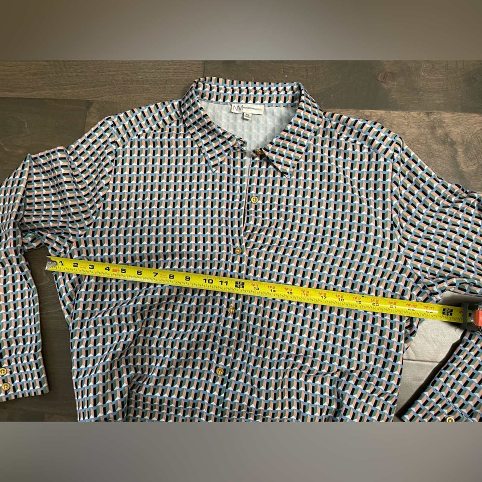 Neiman Marcus Geometric Patterned Button Down Dre… - image 10