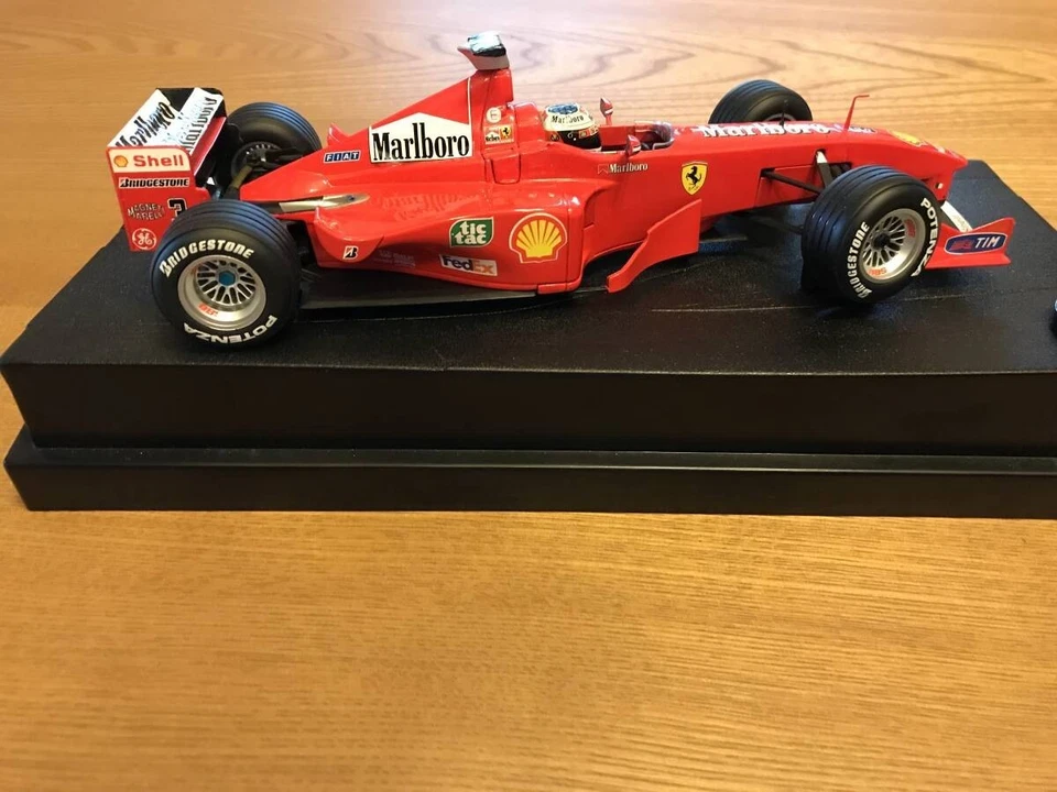 HOTWHEELS 1/18 Ferrari F399 #3 M. Schumacher 1999 Marlboro Diecast Model - Immagine 4 di 4