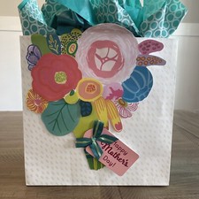 Hallmark Signature Large Mother's Day Gift Bag with Tissue Paper