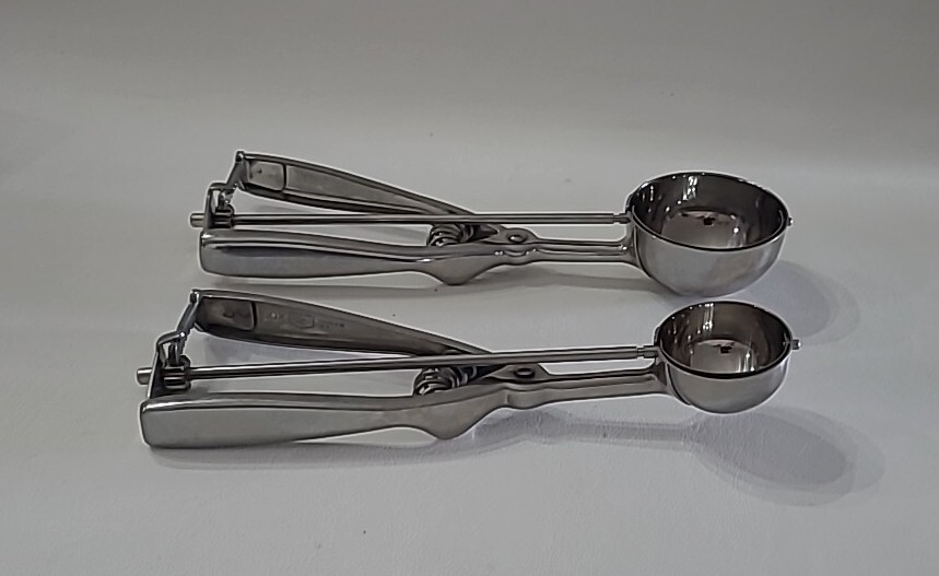 Inox Edelstahl Rost Frei Stainless 18/8 Scoops Set Of 2 1 1/2