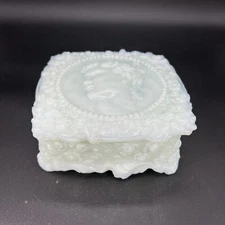 1950s Fostoria Cameo Jenny Lind Vtg Milk Glass Handkerchief Jewelry Box Square