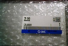 Fst ZL212 1PCS NEW SMC vacuum generator free shipping