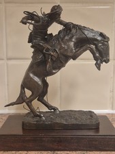 Franklin Mint Broncho Buster Sculpture After Frederic Remington 1988