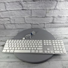 Apple A1243 Ultrathin Slim Wired Aluminum Keyboard 2x USB ports Tested and works