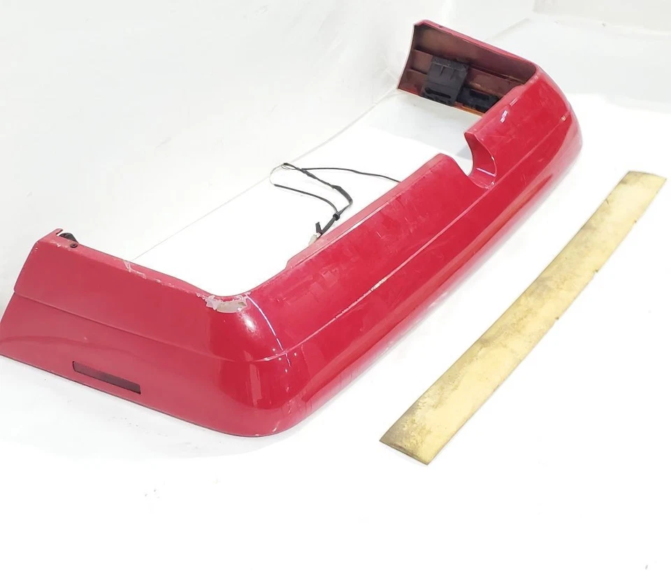 Parachoques trasero rojo Rosso Alfa Romeo Spider Veloce 1991 1992 1993 OEM Foto 2 de 4