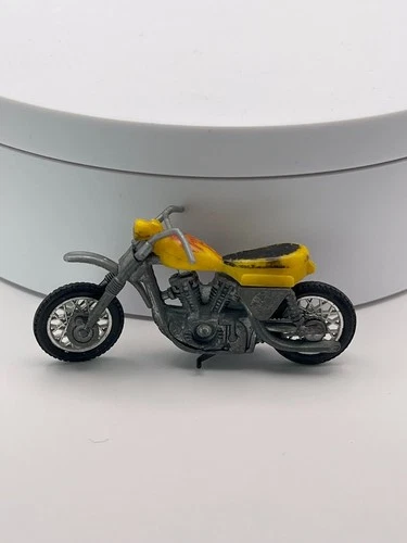 Hot Wheels Flying Colors Street Eater Motorcycle Yellow Hong Kong 1975 Redline