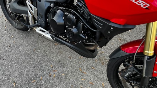 Triumph Tiger 1050 12 reg sprint free uk delivery very clean 19k fsh owners - Picture 14 of 24