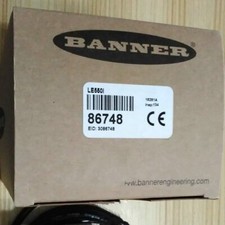 1pc New BANNER Laser displacement sensor LE550I spot stock YP1