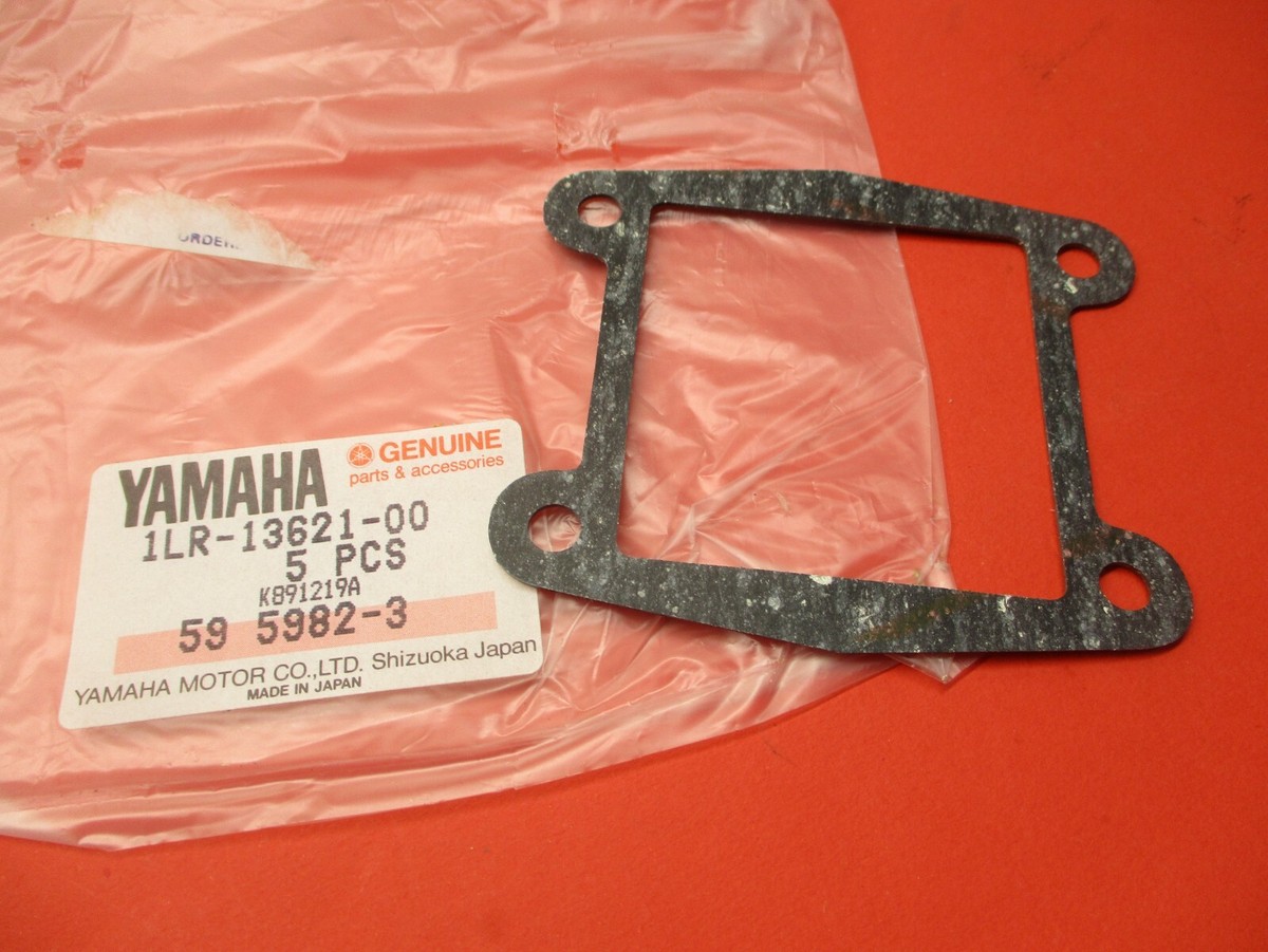 NOS OEM NEW YAMAHA VALVE SEAT GASKET YFS200 YZ80 ILR-13621