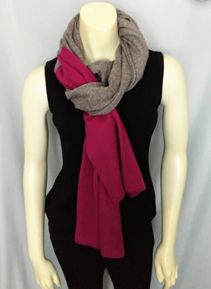 CASHMERE Wool BANANA REPUBLIC Scarf AND Gloves/Luxury Super Soft/Beige & Fuchsia - Image 2 of 4