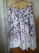 WOMAN'S TALBOTS SIZE 10 BEAUTIFUL SKIRT LAVENDER PURPLE FLOWERS
