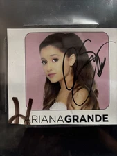 Ariana Grande Signed Autographed Beckett Slab Slabbed Encapsulated Autograph