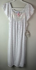 VTG Floral Nightgown Sz Small Lace Trim Cottagecore Prairie Sleep Dress USA