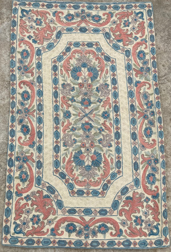 Vintage Artisan Handmade Woven Kashmiri Crewel Floral Kilim Rug Carpet 116x70 cm