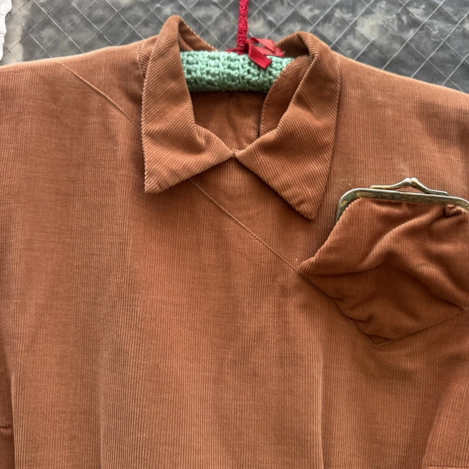 Vestido Monedero Pana Vintage Años 40 Años 50 Raro Novedad Con Cinturón Midi Foto 4 de 4