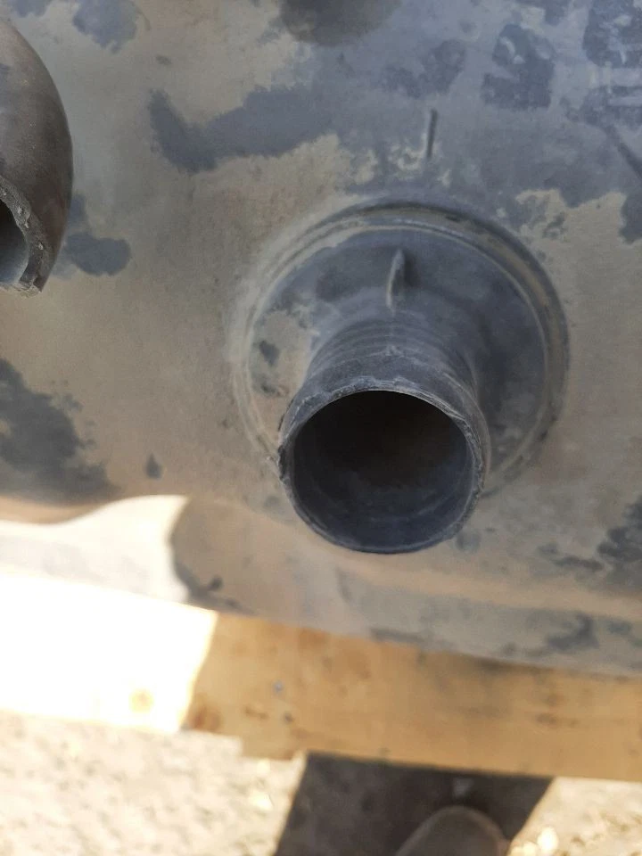 2003-2004 DODGE RAM 2500 Fuel Tank 5.9L Diesel 8' Foot Long Bed Box 32 Gal - Image 3 of 4