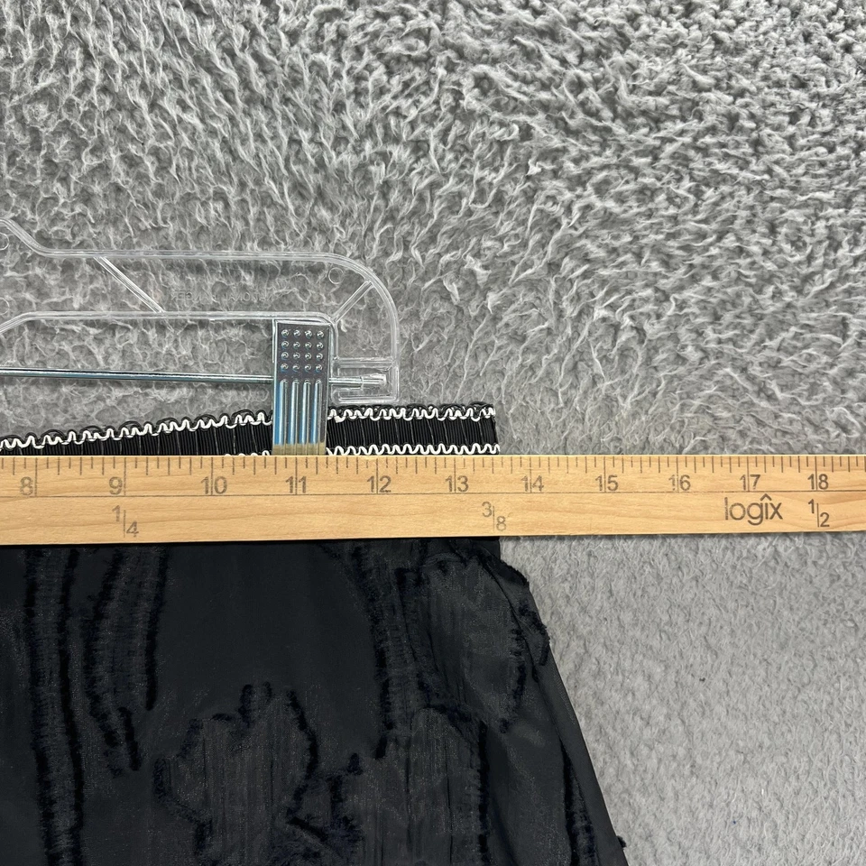 Falda Alexis Mujer Pequeña Negra Línea A Niveles Floral Burnout Terciopelo Forrada Fiesta Foto 3 de 4