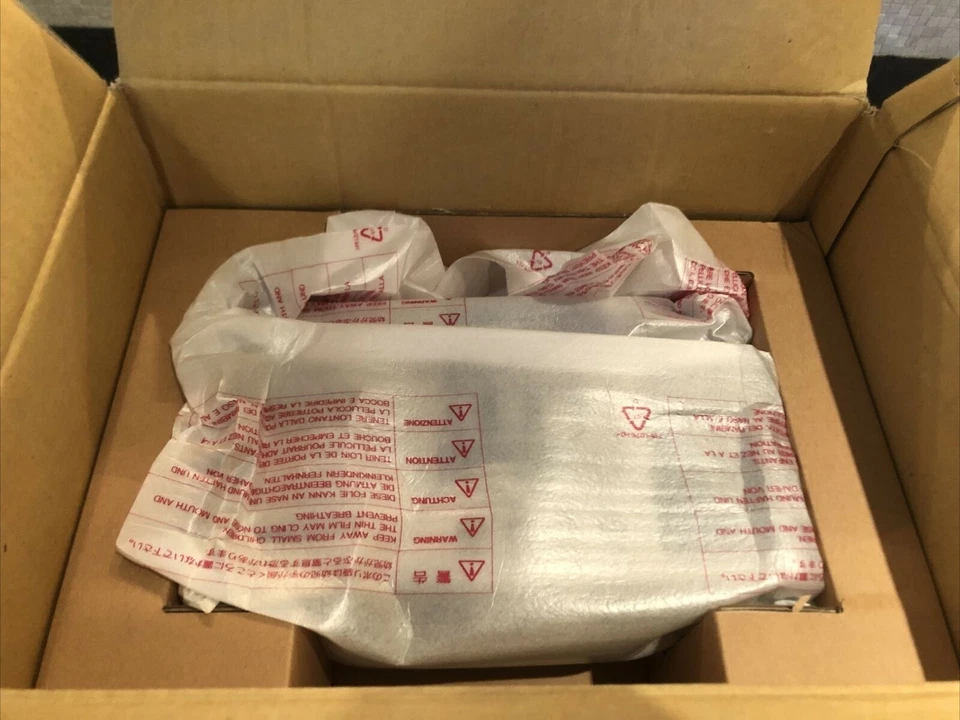 New Boxed Roland MMP-2 Mic Modeling Preamp 24bit 96kHz AC100V Manual Software - Image 4 of 4