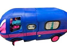 2020 MGA Enterprise LOL Surprise OMG 4 in 1 Electric Blue Glamper