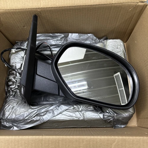 2007-2014 Chevrolet Suburban, RH Side Black Mirror,  #20809948
