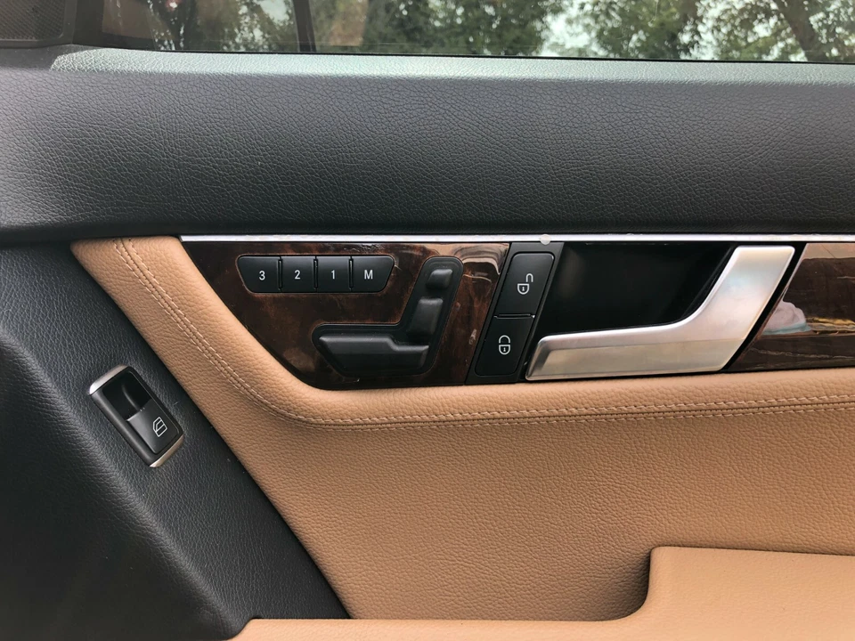 Mercedes-Benz W204 ИНТЕРОР ДВЕРИ ОТДЕЛКИ КАРТЫ ПАНЕЛИ 2013 2014 2015 CAPUCHINO / ЧЕРНЫЙ - Изображение 2 из 3