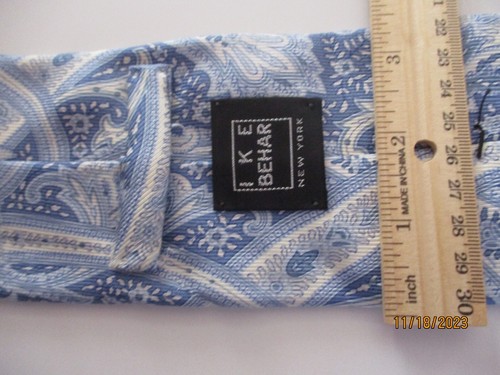 Ike Behar Blue Paisley Silk Neck Tie - Picture 2 of 2