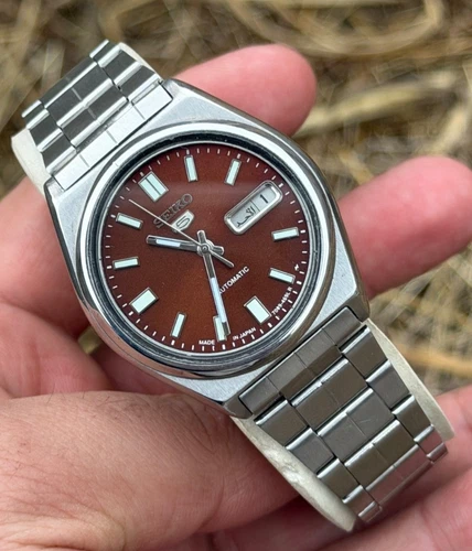 Vintage Seiko 5 Mens Automatic Watch 7009 Day/Date