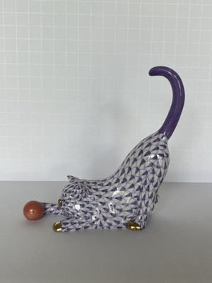 HEREND Lilac Fishnet Cat Playing With Ball 24K Gold Figurine Hungary